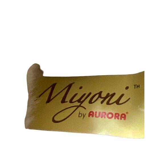 Miyoni By Aurora Gray Squirrel Plush Holding Acorn Realistic Wildlife 8" - Picture 4 of 4